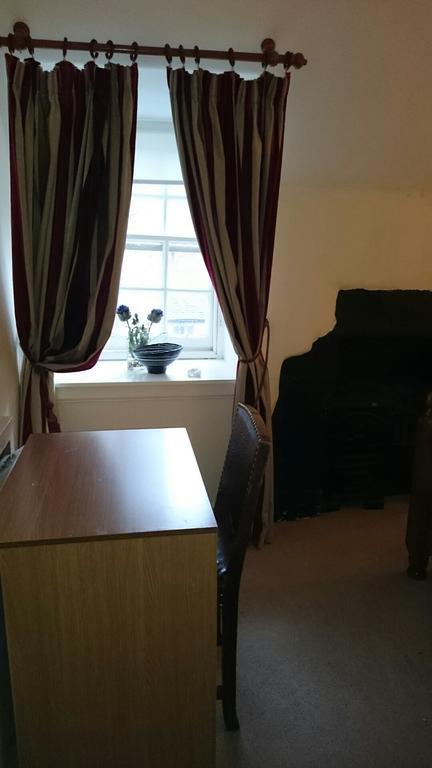 Royal Mile Budget Apartments Edinburgh Bilik gambar
