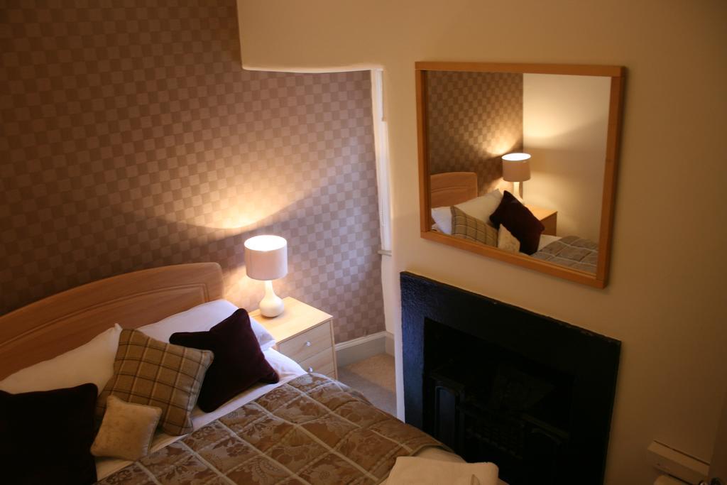 Royal Mile Budget Apartments Edinburgh Bilik gambar